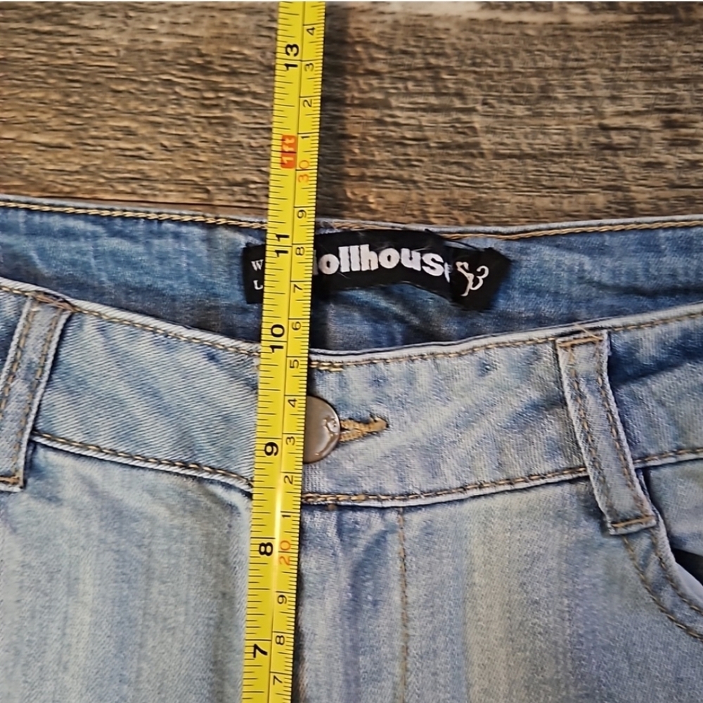 Dollhouse 13 Charley High-Rise Distressed Light Blue Jeans Juniors 13 RN114542 - Picture 11 of 14